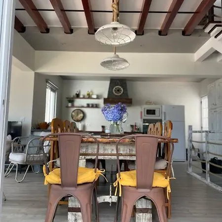 Villa Casa De *