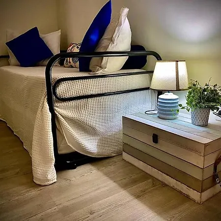 Casa De Almagreira (Santa Maria)